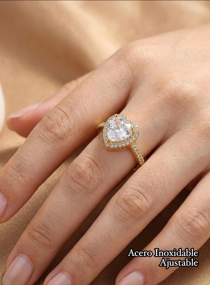 Anillo corazón dorado