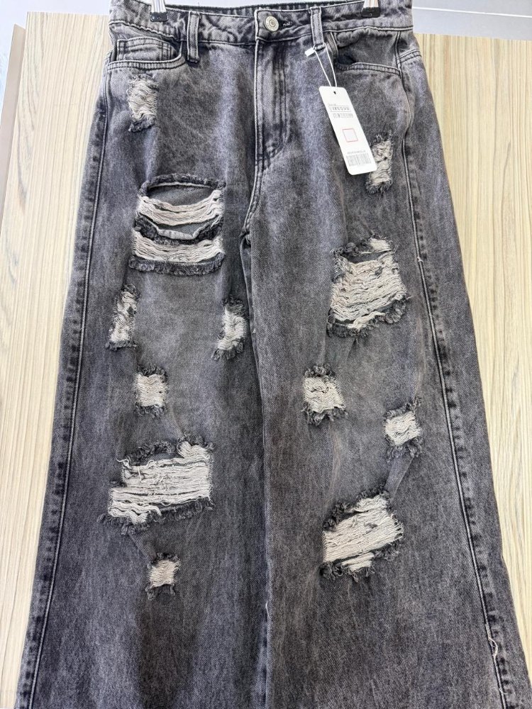 Palazo Gris oscuro