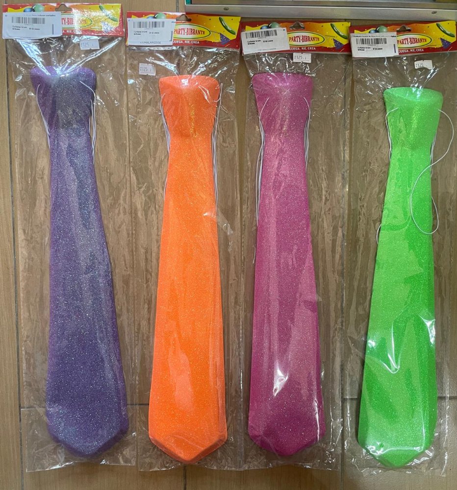 Corbatas largas de brillo