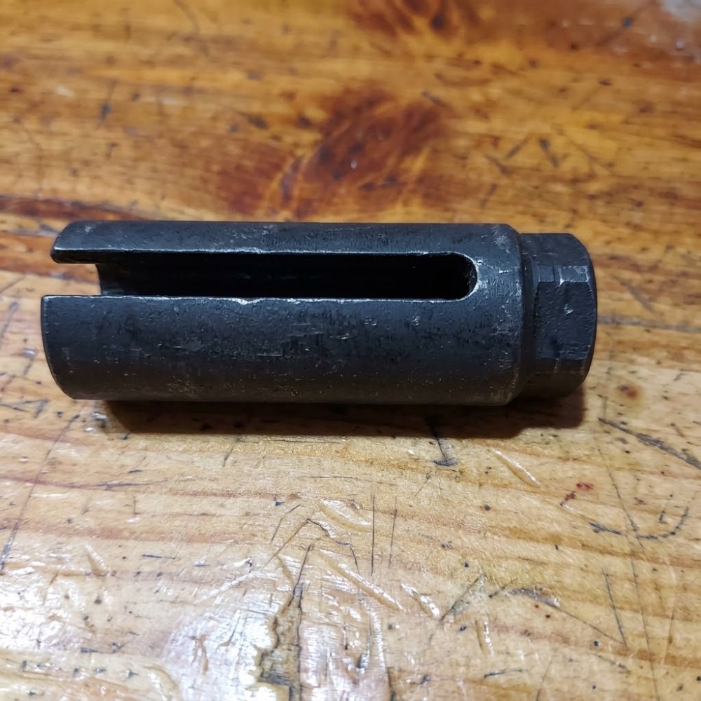 2034 DADO SENSOR BOCA PEQUEÑA NEGRO 22MM