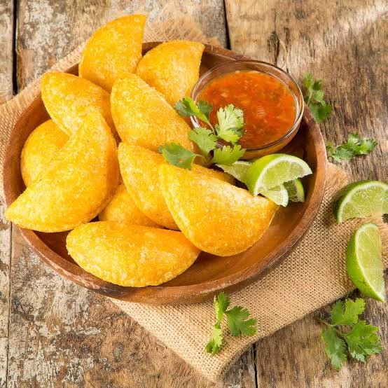 EMPANADA DE CARNE
