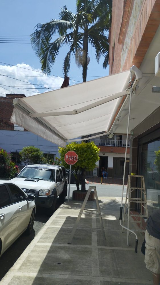 parasol retractil
