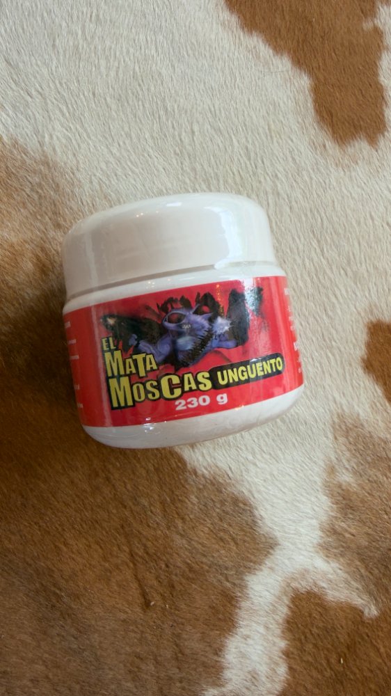 Unguento par moscas equimas