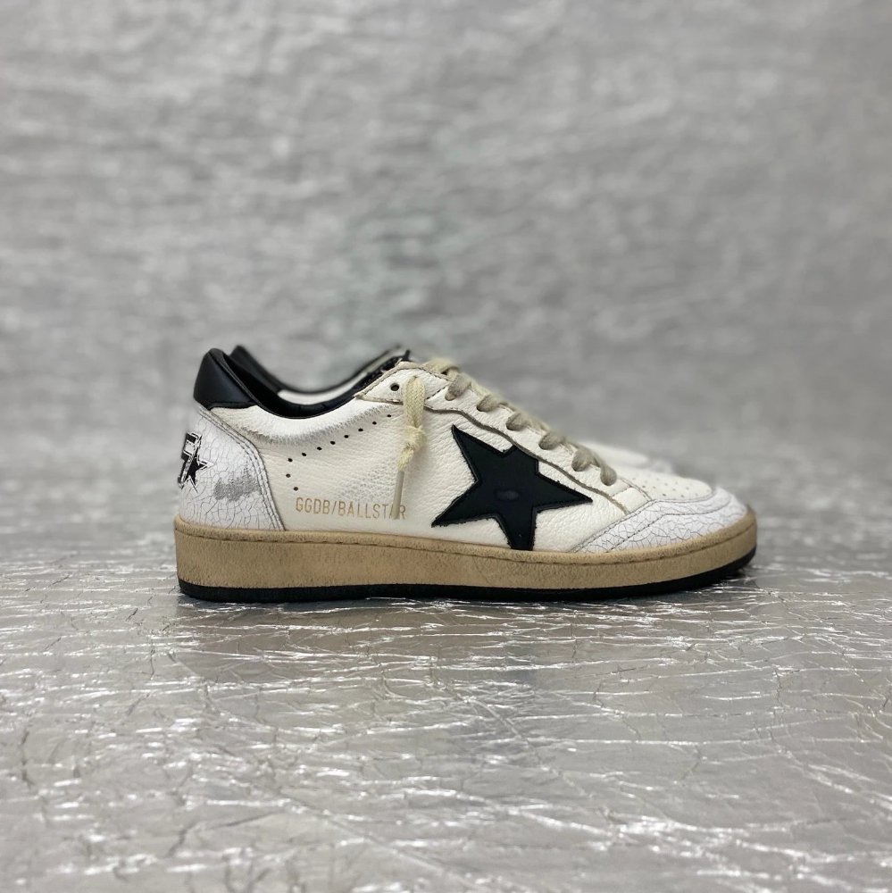 Golden Goose Ballstar blancas y negras