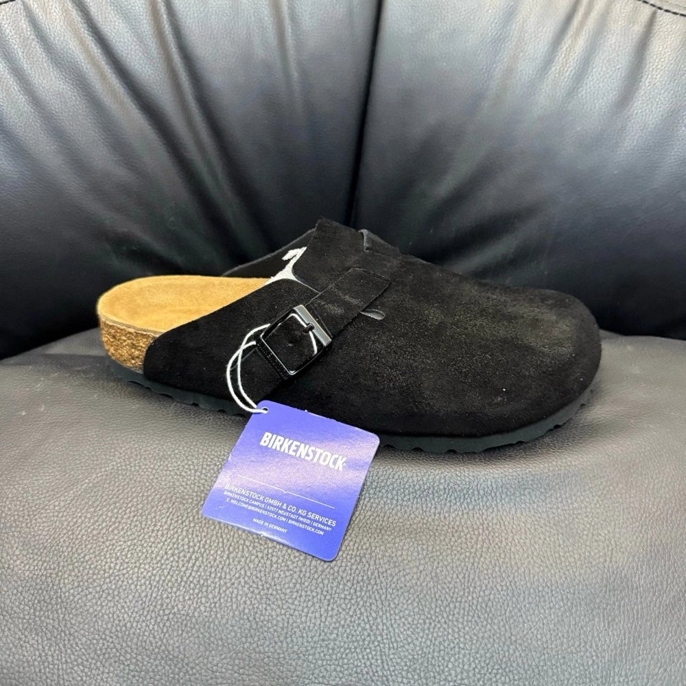 Birkenstock clog negro de gamuza