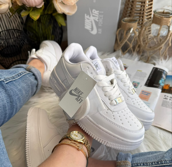 Tennis NIKE AF1
