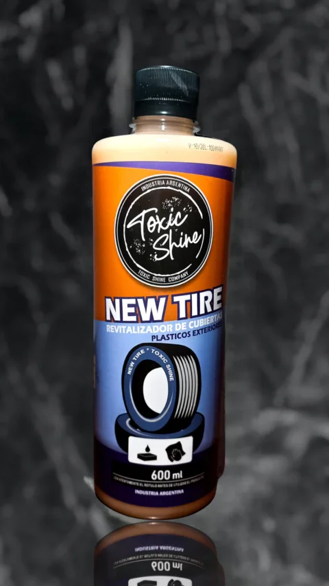 revividores exteriores NEW TIRE 600ml + pico