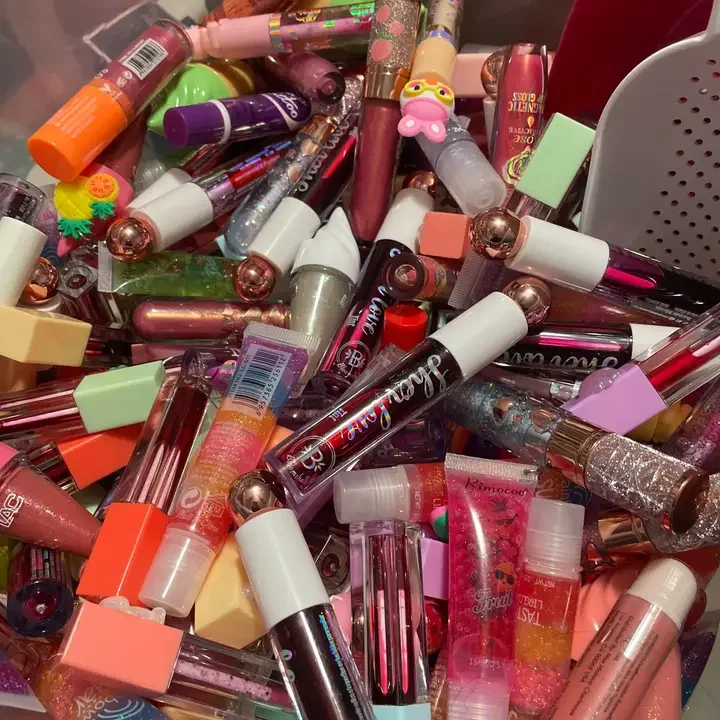 L20008674 LABIALES SURTIDOS