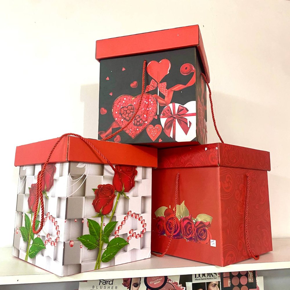 L20222222 CAJA P/REGALOS CON DISEÑOS