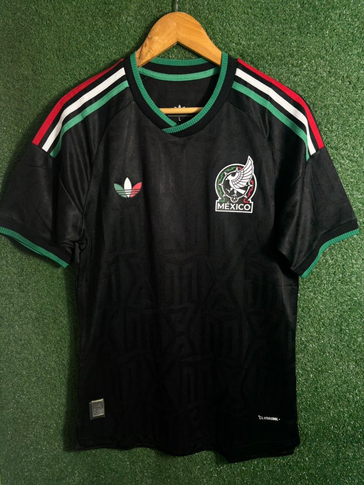 México III  26/27- Player