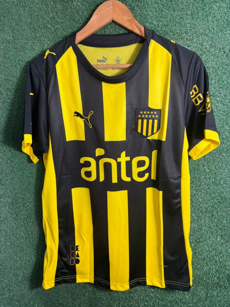 Peñarol titular 26/27 - hincha