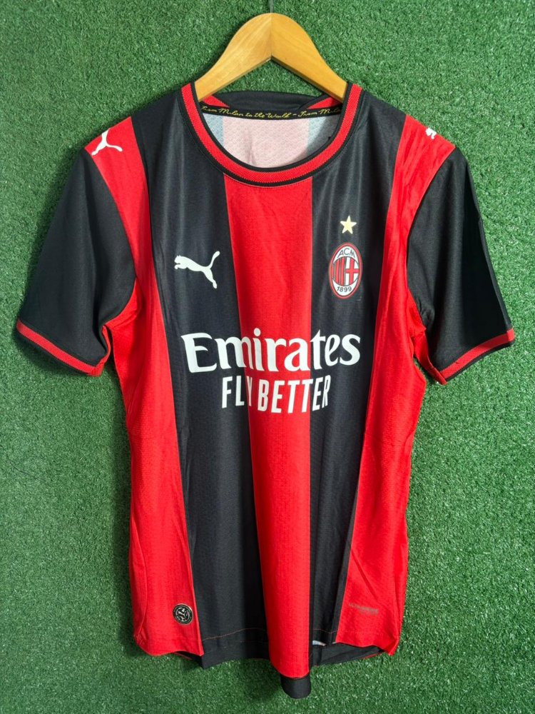 Milan 26/27 - Player