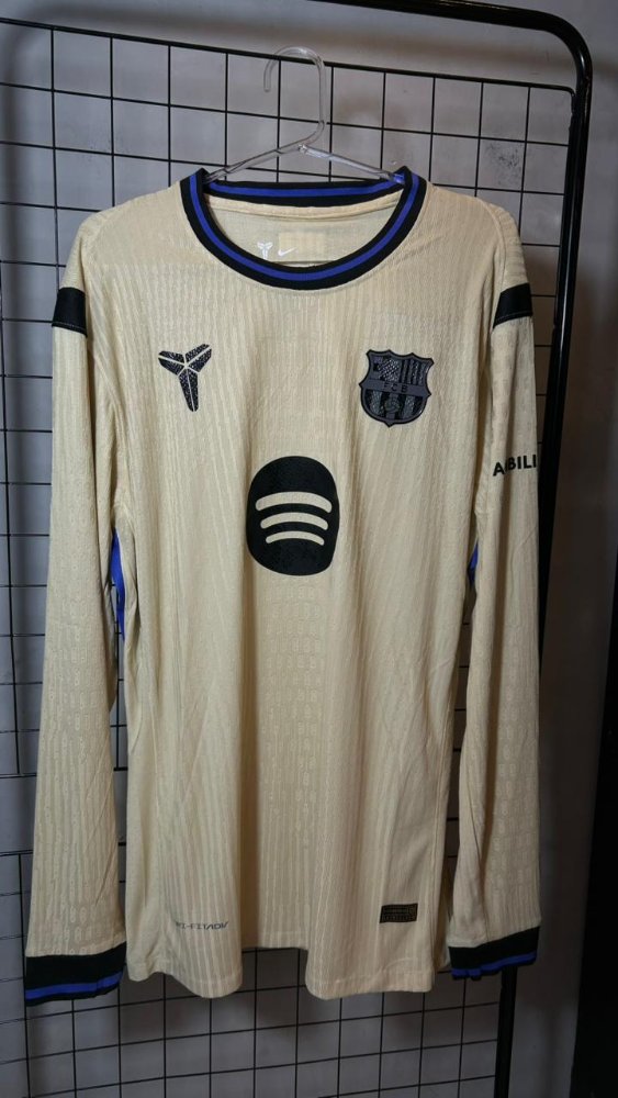 Barcelona 3º - Player Manga longa