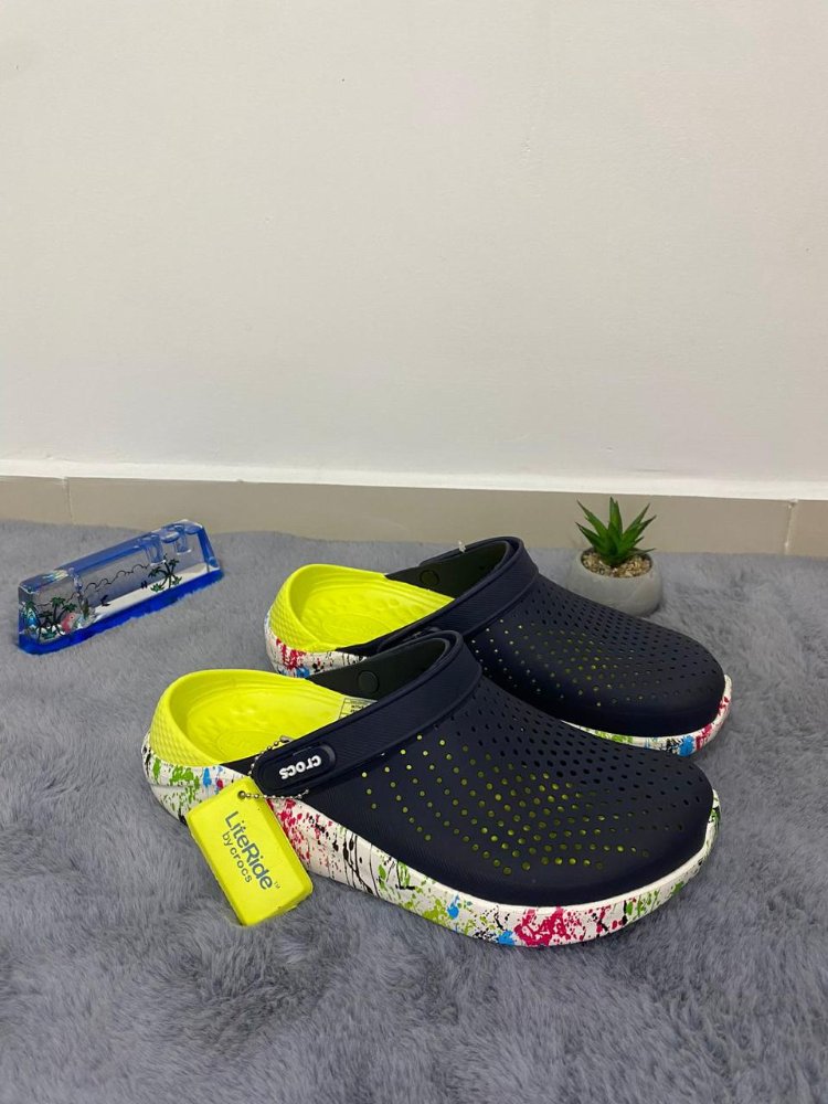 crocs lite ride azul-verde chispeada