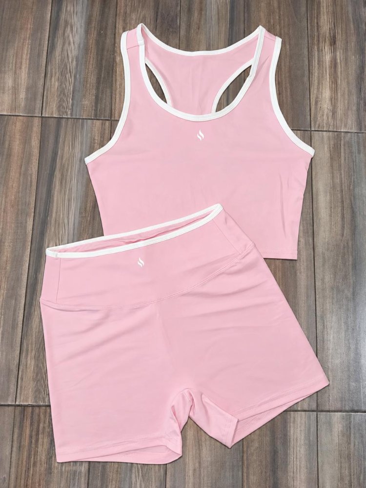 Conjunto deportivo corto - Rosa