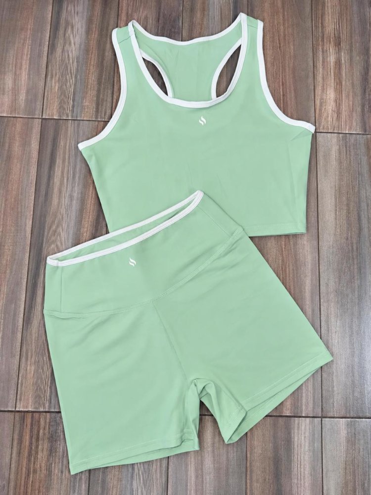 Conjunto deportivo corto - verde pastel