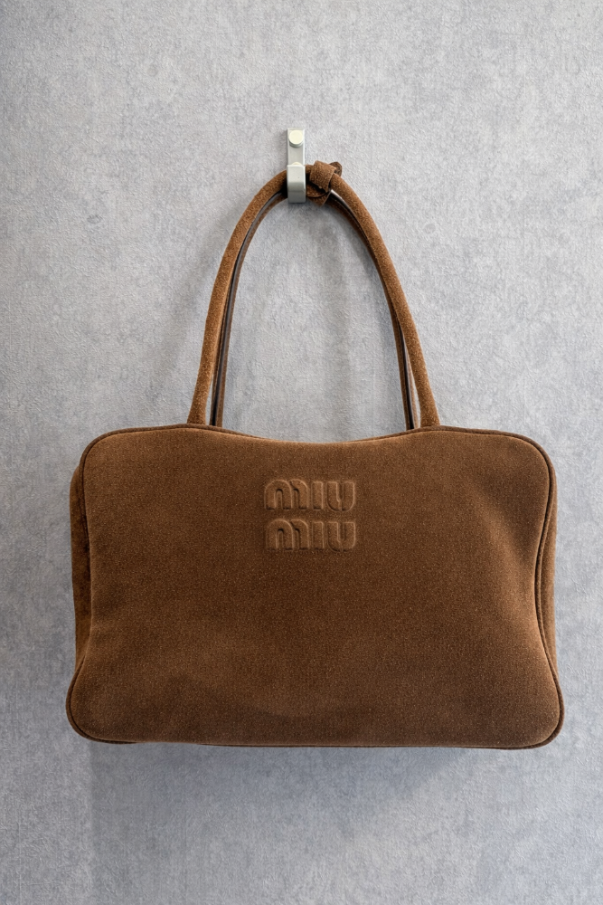 CARTERA Miu Miu de gamuza
