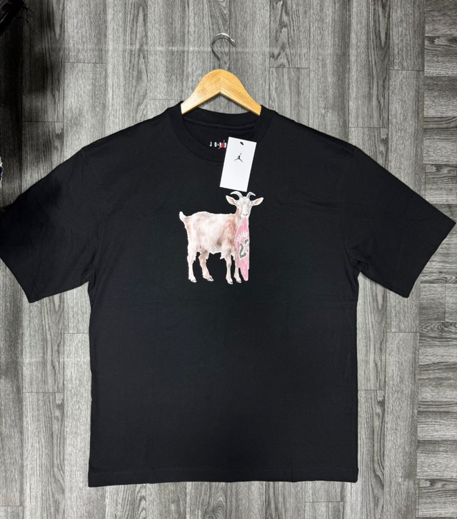 Camiseta Jordan / CABRA Negra