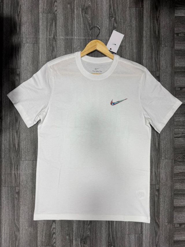 Camiseta Nike Blanca