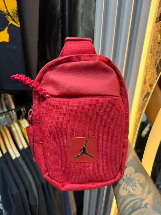Jordan Carriel ROJO