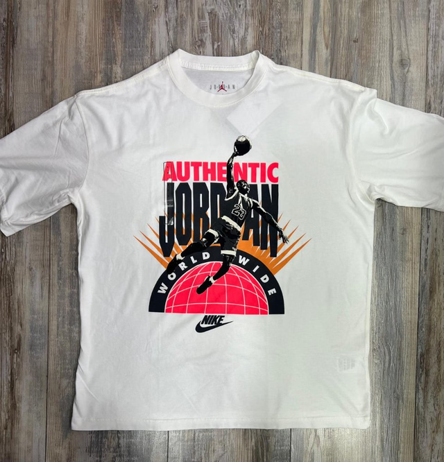 CAMISETA JORDAN BLANCA WORLD WIDE