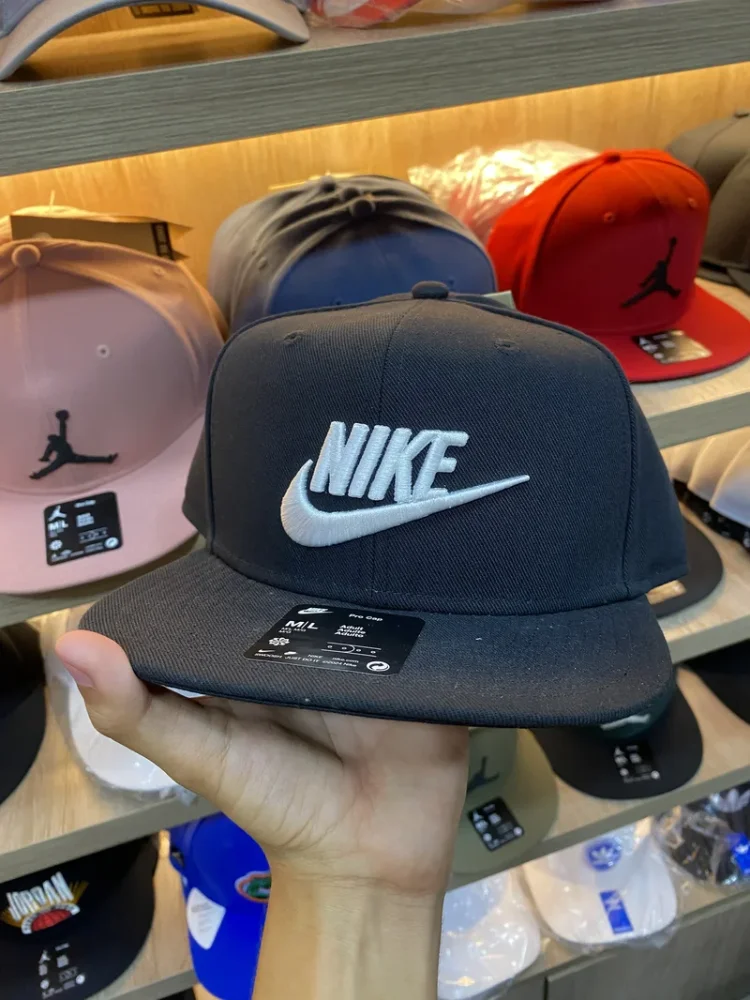 Nike Clasica Negra