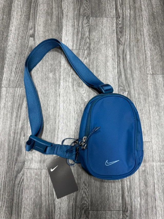 Carriel Nike / AZUL
