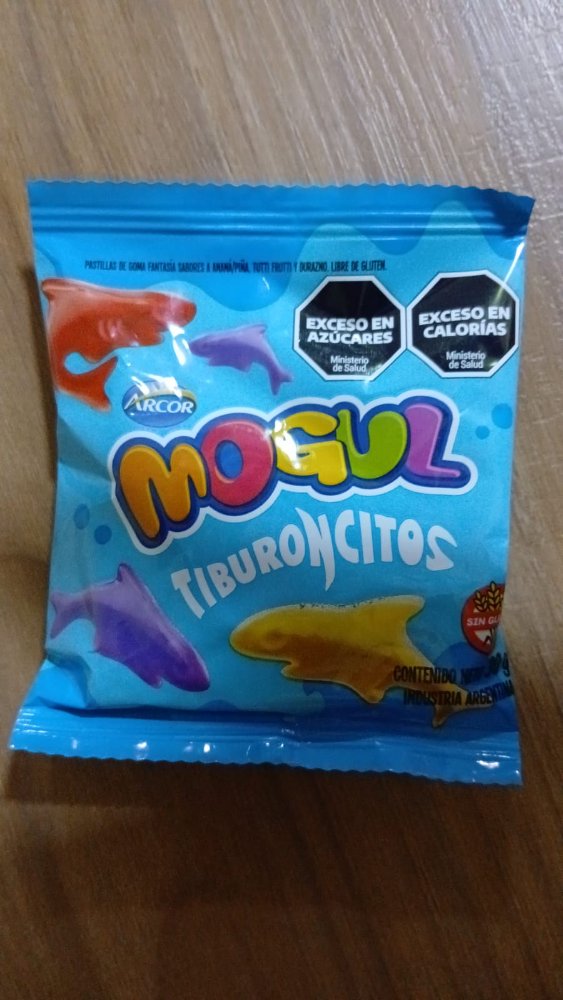 Caramelos MOGUL TIBURONCITOS 30G