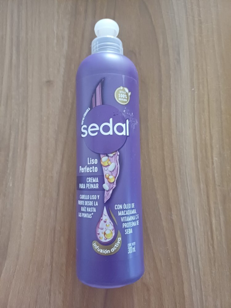 Higiene  CREMA PARA PEINAR SEDAL LISO300ML