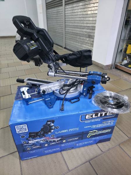 ingleteadora 10" telescopica elite 1800W