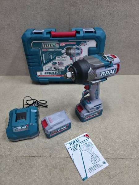 llave de impacto inalambrica total 1350 N.M