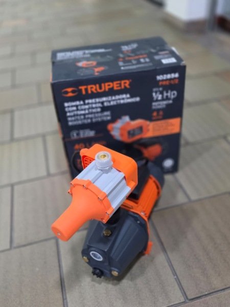 bomba presurizadora truper 1/2 HP