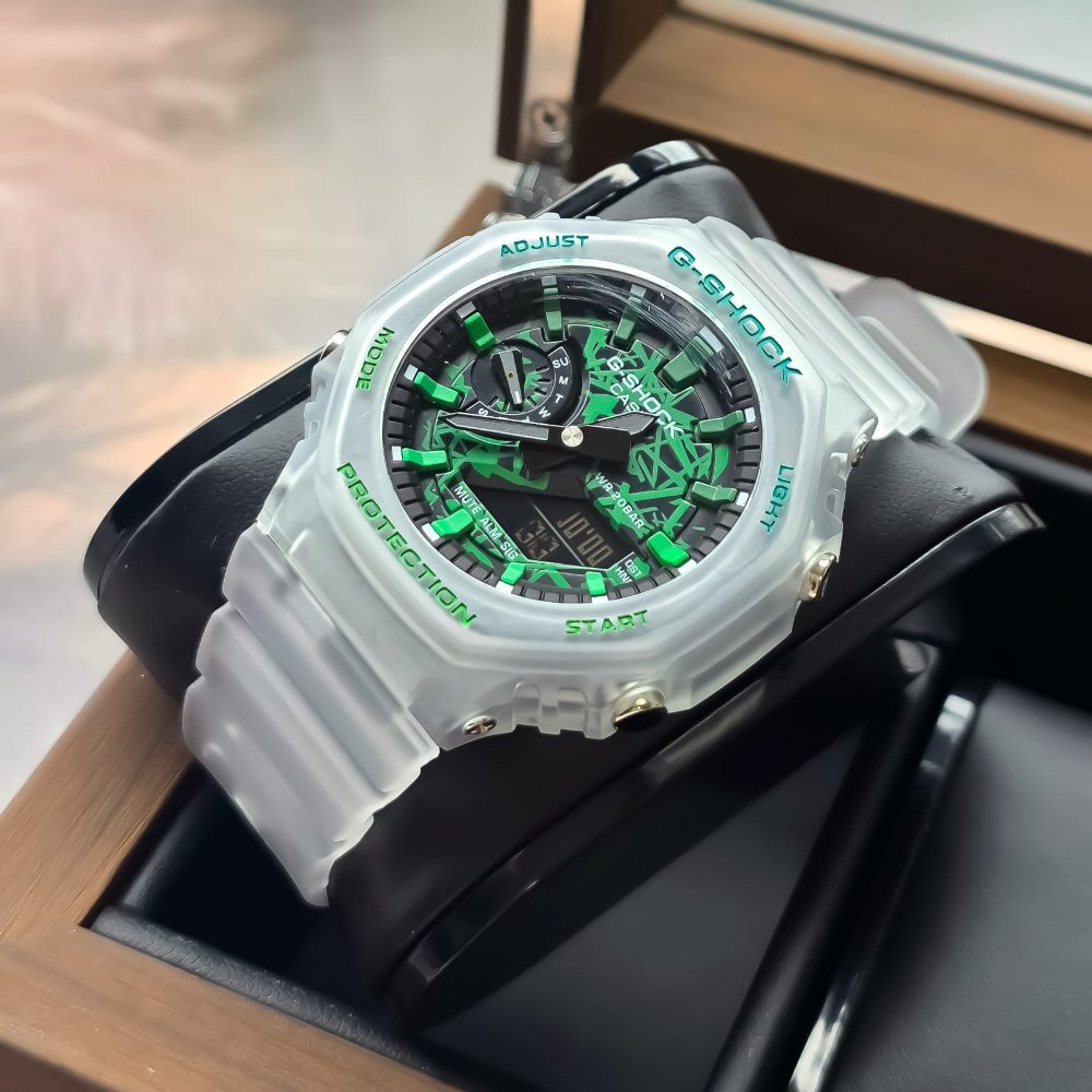G-shock AAA transparente