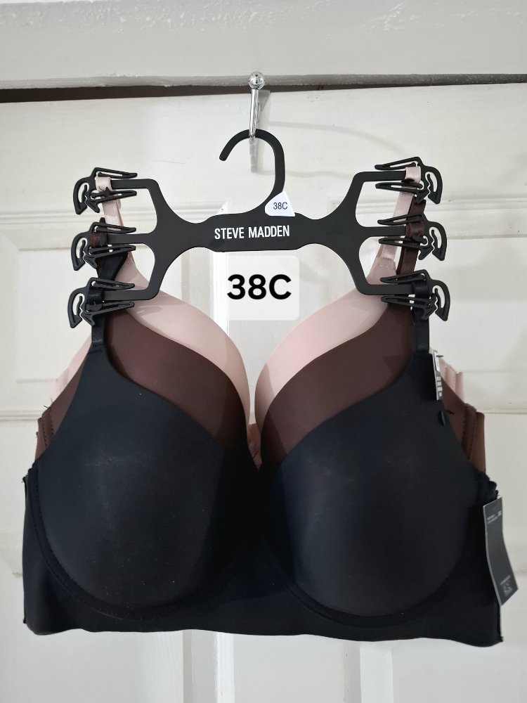 Braisser talla 38C  STEVE MADDEN (Paquete con 3)