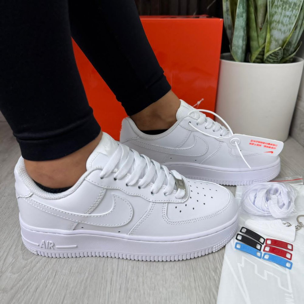 NIKE AF1 BLANCO PARA DAMA Y CABALLERO