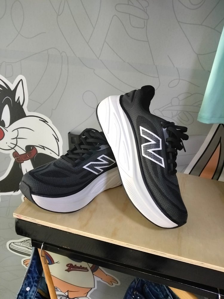 TENIS NEW BALANCE EUR 40