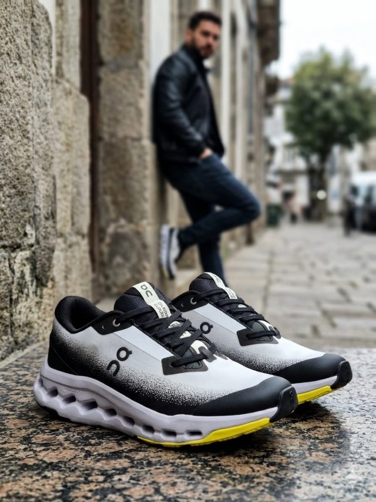 ON CLOUND GRIS CON NEGRO EUR 41