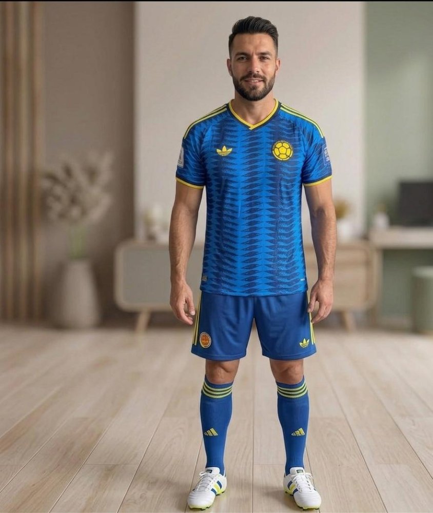 camiseta de la seleccion colombia azul con lineas amarillas 1 und L -2 und S