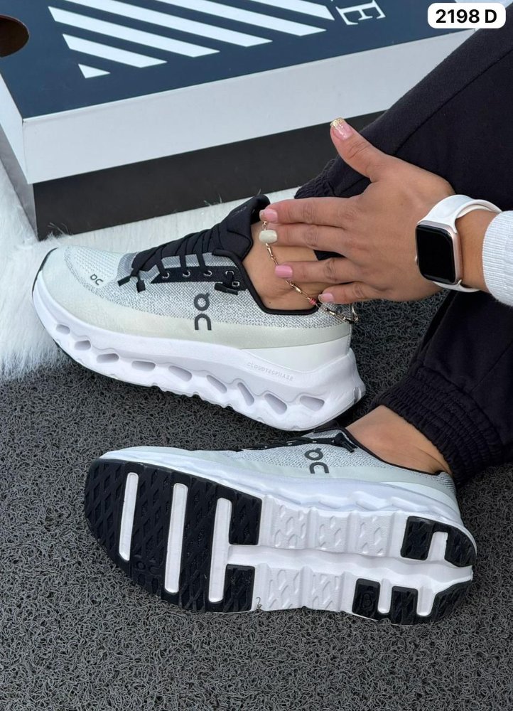 TENIS  ONCLOUD
