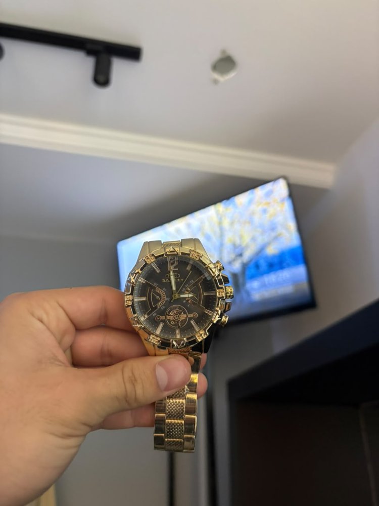 RELOGIO OAKLEY DOURADO
