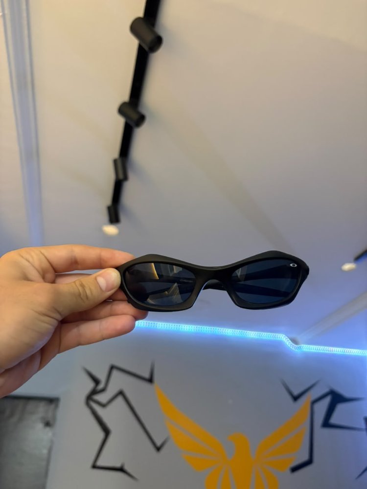 LUPA PRETA OAKLEY