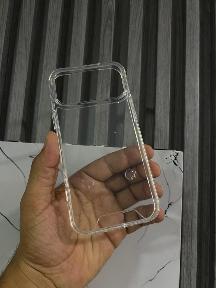 FORRO IPHONE 17 SPACE