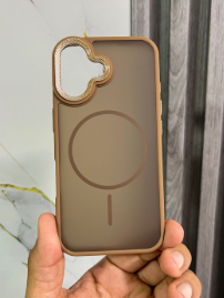 FORRO IPHONE 16 AHUMADO