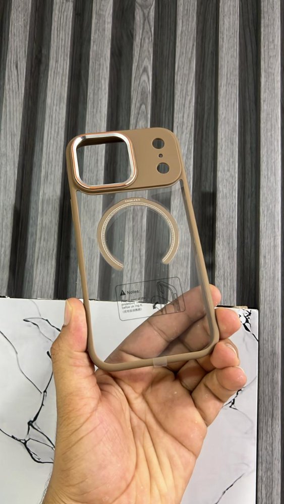 FORRO IPHONE 17 PRO MAX MARRON LINEA