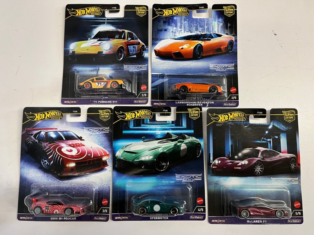 HOT WHEELS CAR CULTURE EXOTIC ENVY CASE