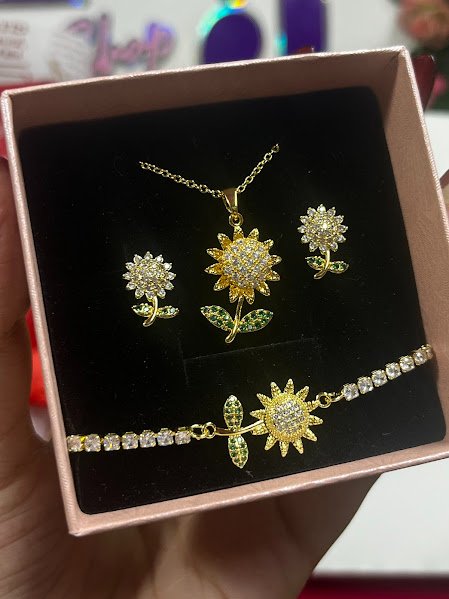 Set de collar, pulsera y zarcillos de girasol