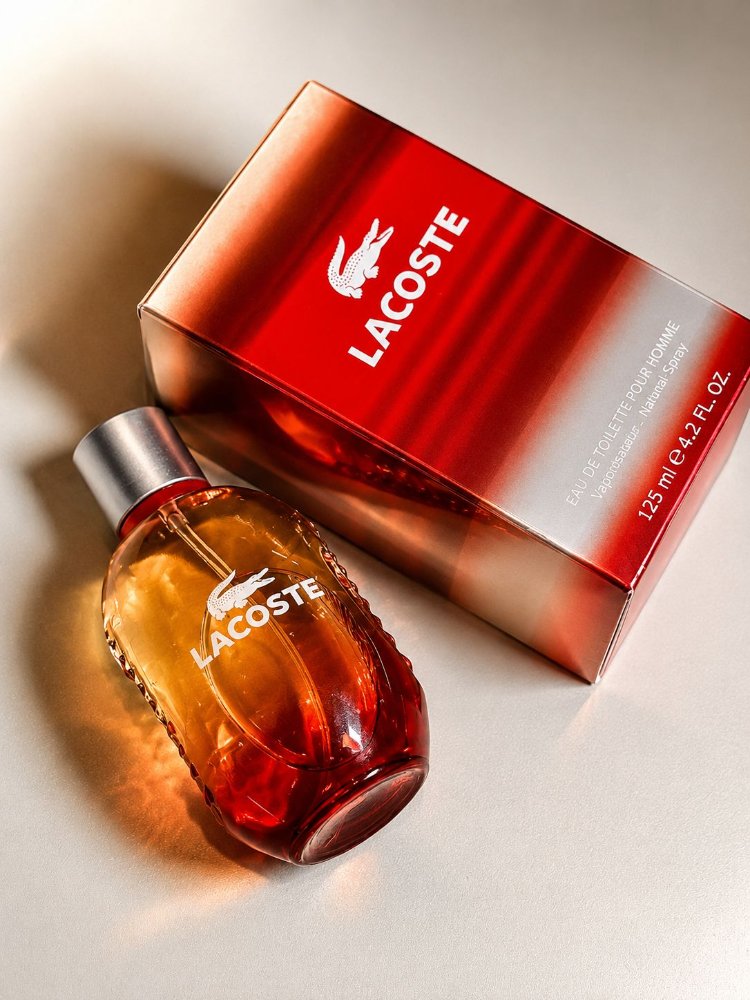 Lacoste Red