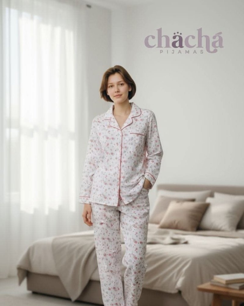 Pijama Mujer blanca flores coral manga larga TS