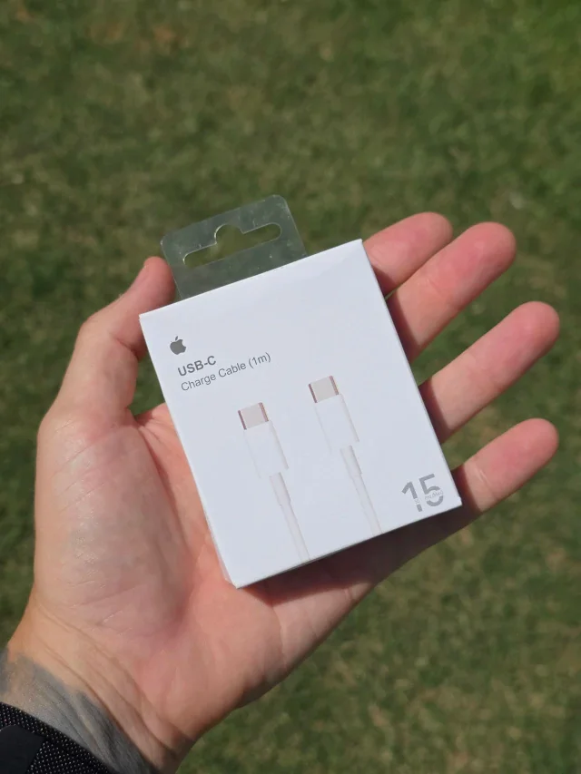 CABLE DE CARGA USB-C A USB-C 1M