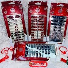 KIT DE UÑAS NAVIDEÑAS DE 24 UNIDADES MARCA GRENOBIL